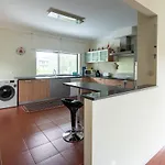 Casa Carvalho De Bouca, Moreira Moncao * Cortinhal