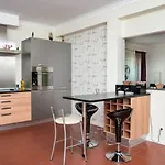 Casa Carvalho De Bouca, Moreira Moncao * Cortinhal