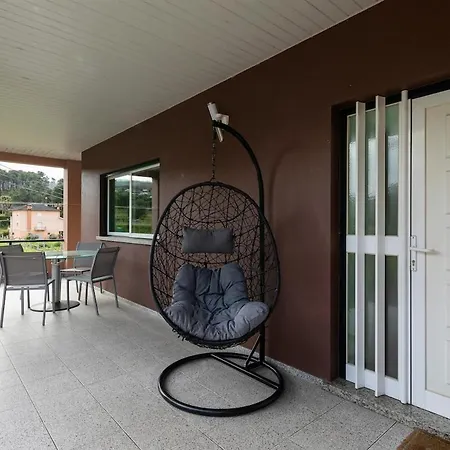 Casa Carvalho De Bouca, Moreira Moncao * Cortinhal