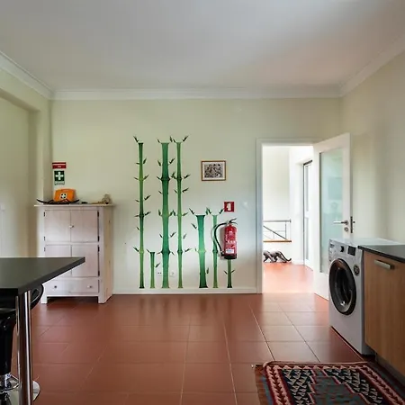 Casa Carvalho De Bouca, Moreira Moncao