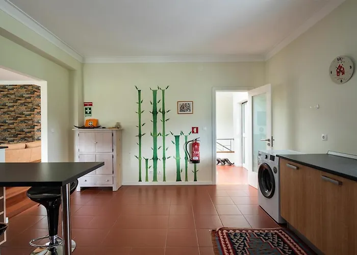 Casa Carvalho De Bouca, Moreira Moncao