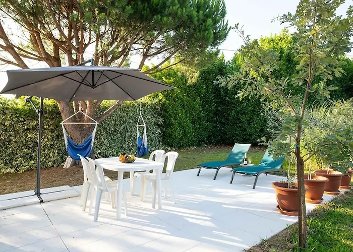 Casa Carvalho De Bouca, Moreira Moncao