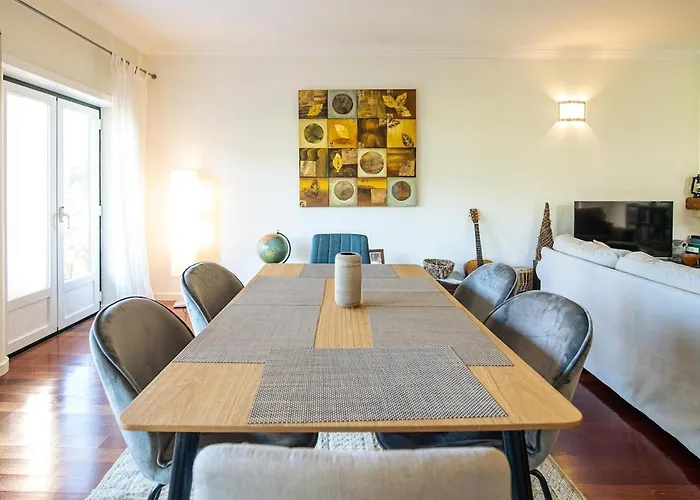 Casa Carvalho De Bouca, Moreira Moncao Cortinhal